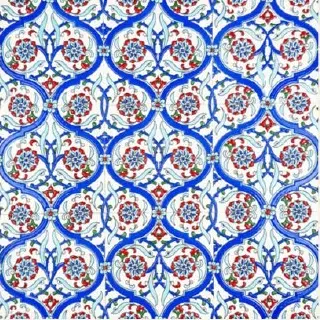 Dar Moroccan-inspired glazed ceramic tile pattern